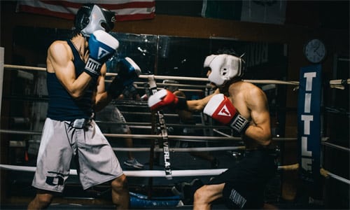 10 Fighting Tips To Improve Your Performance Inside The Ring